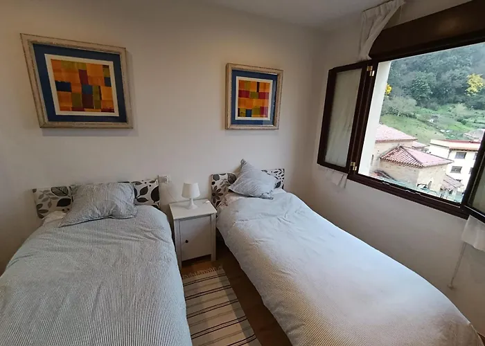 Apartamento Tazones شقة تازونز